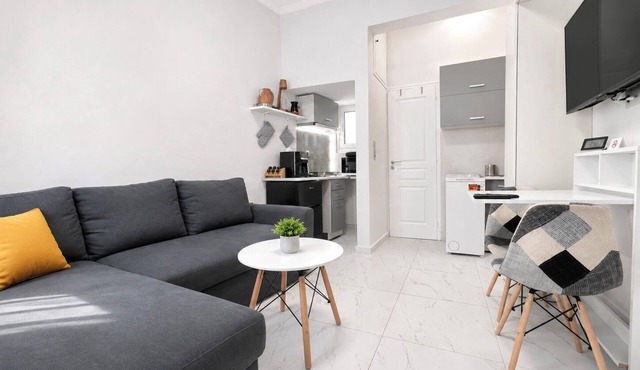 Athens Explorer Studio Near Transit by ΜΡS in Agios Ioannis Rentis
