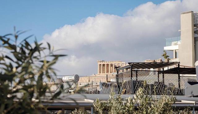Athens Golden Light Premium Residence, Bill & John Apartments & Villas in Athens
