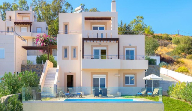 Athoniki Villas in Kalathos