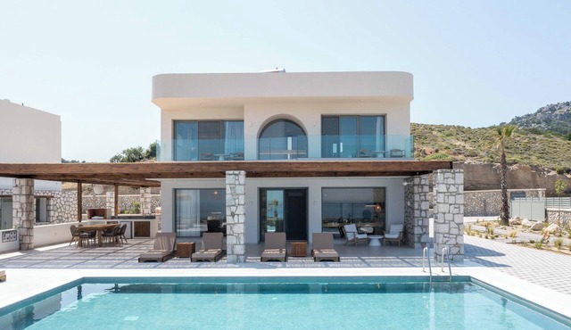 Athoros Luxury Villas - Villa Voreas in Afantou