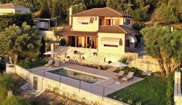 AVLEMONAS Nature Retreat View to Lefkada in Agia varvara