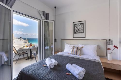 Avra 3 modern apt by the sea in Tsoutsouros