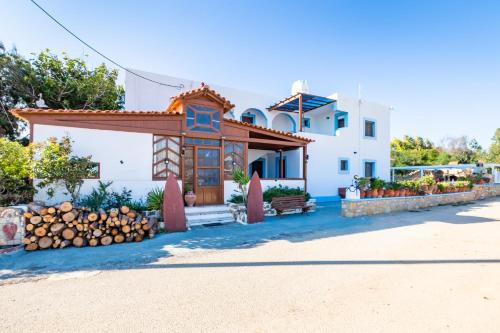 Barbarossa Apartments in Karpathos