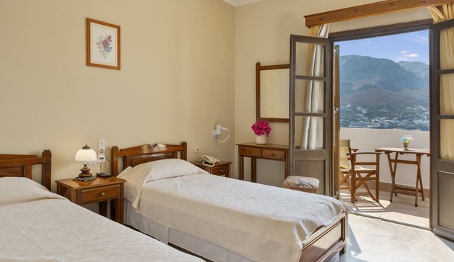 Bed and Breakfast 'No 8' with Sea View, Wi-Fi and Air Conditioning in Telendos