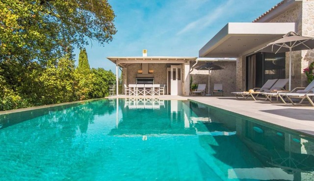 BH395 - B - Villa Corfu in Kontokali