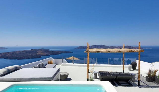 BH549 - C - Suite Santorini in Fira