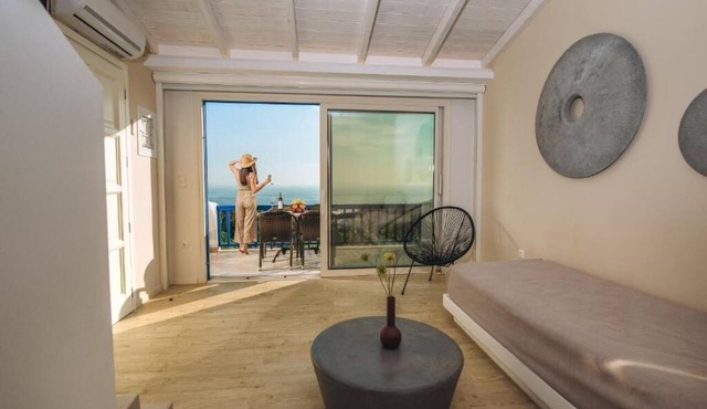 Blue Bay Resort Village in Andros
