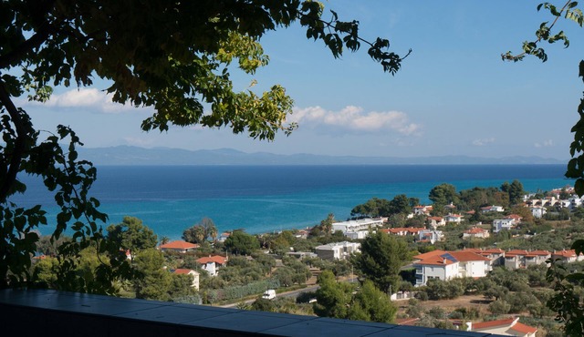 Blue Horizon 1 by JJ Hospitality in Chaniotis