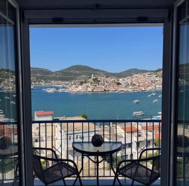 Blue Horizon of Poros in Galatas