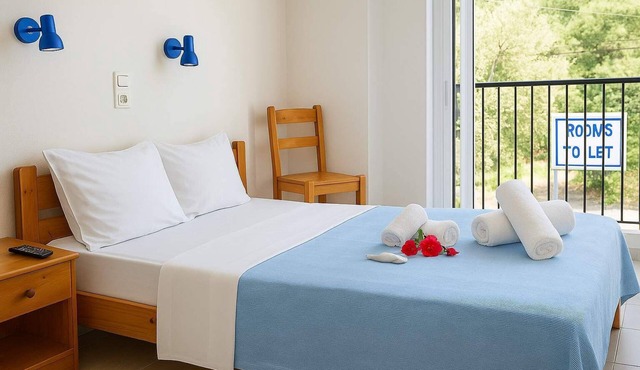 Blue Lake Holiday Homes - Keri Family Retreat in Limni Keri