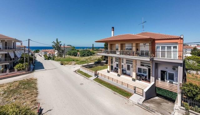 BnB Living Studio by Rentals Pro - Nea Flogita Halkidiki in Flogita