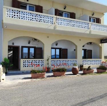 Borianoula Apartments in Frý
