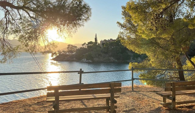 Boutique Studio with Veranda Near Kanali Beach in Poros