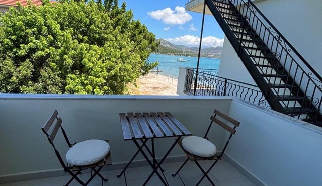 Breath of sea Studio Apartment Ligia Bay in Lygia