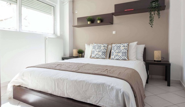 Bright 1 Bd Apt in Ampelokipoi with Balcony in Athens