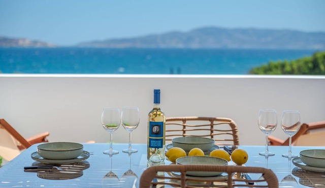 Brizet Apartment Sea View in Milos Cyclades