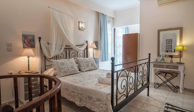 Calergi Residence 6 -Stylish Loft - Amazing 30-90 Days Digital Nomads Retreat. in Ατσιπόπουλο