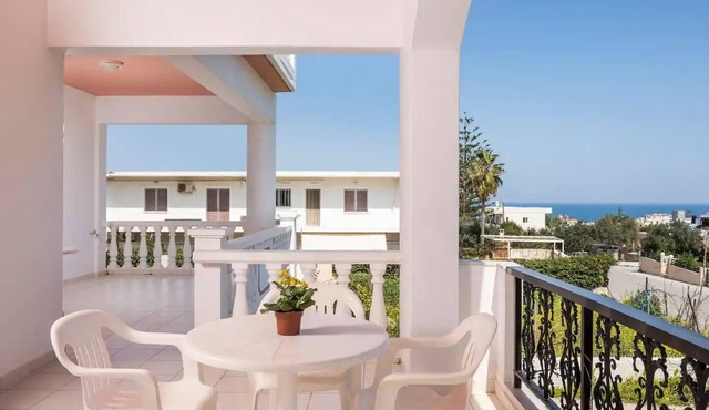 Captain Michalis room 1 in Chania Crete