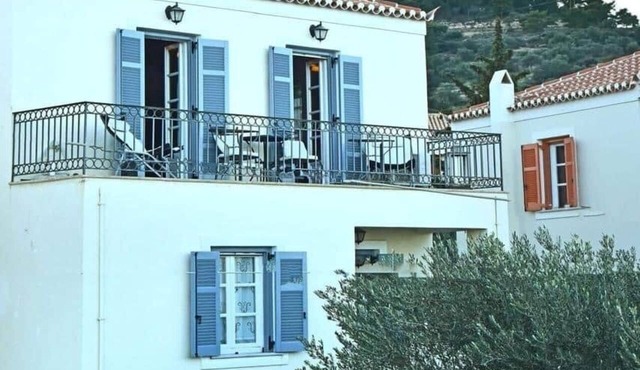 Casa di Spetses - Luxury villa accommodation in Spetses