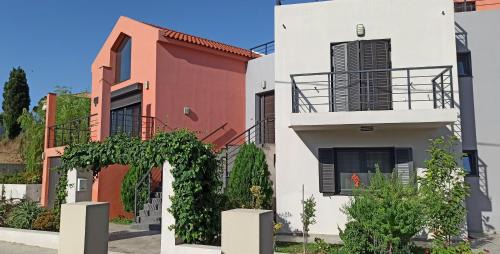 Casa Luminosa Guesthouse in Lixouri