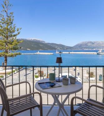 Cavaliere Seafront House - Theseus in Sami
