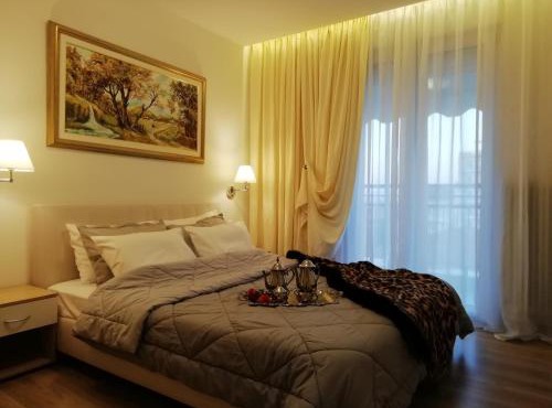 Central Apartament on Clock Square D2 in Veria