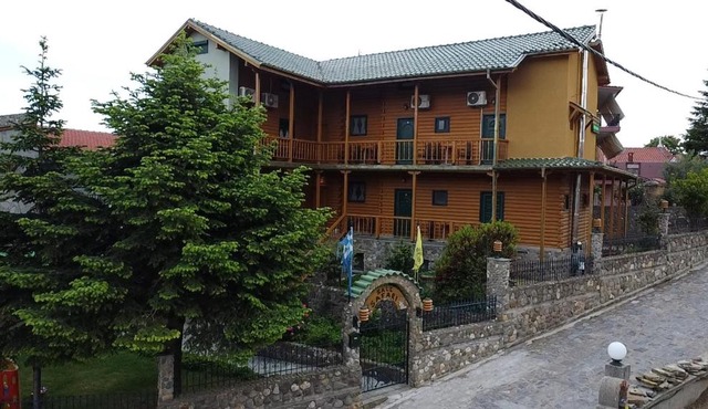 Chalet Safari in Aisími
