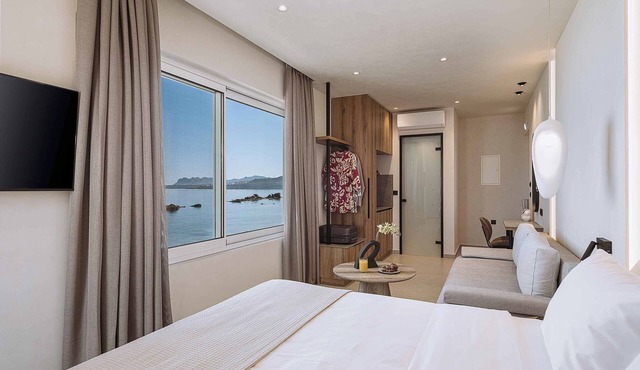 Chania Mocenigo 2 Rooms 1st Fl-Seaview, 15m to sea in Chania