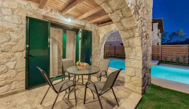 Chrisapella villas with private pool in Zakynthos