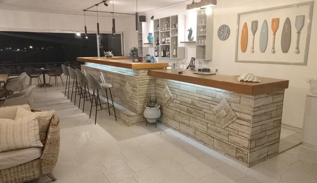 Christiana Hotel Apartments in Gennadi