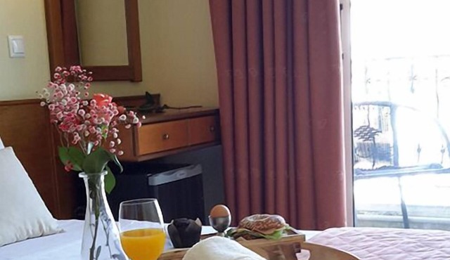 CiTYZen Hotel Loutraki in Loutraki-Agioi Theodoroi