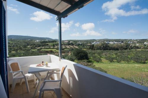 Contaratos Holiday Lettings 3 in Kithira