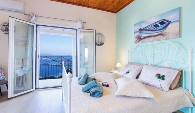 CORFU SIGHT BLUE HOUSE nbreathtaking view in corfu