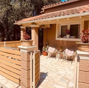 Corfu Zaira's Guesthouse in Kontokali