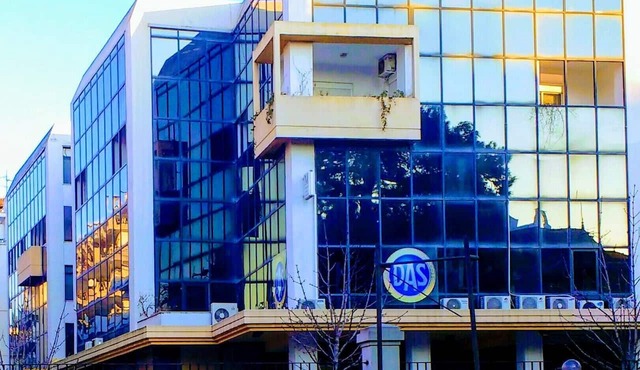 Crystal Apartment - Green Views & Modern Design in Thessaloniki in Thessaloniki