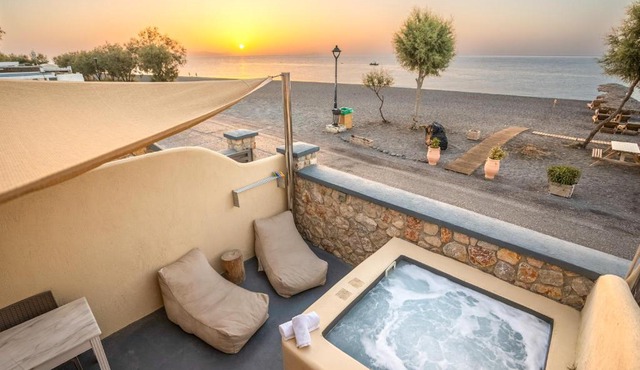 Cyclops Beach Apartments - Κύκλωψ in Santorini