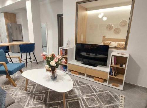 DELTA-Central Elegant Apartment by Optimum Link in Katerini