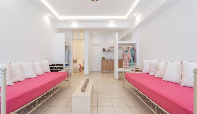 Deluxe Apartment BB for 4 guests in Agios Georgios