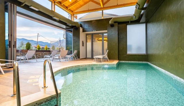 Denthis Hotel - Taygetos Mountain Getaway in Artemisía