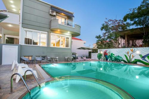 Discovery Hotel in Limenaria