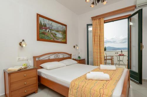 Dolphin Studios in Agia Anna Naxos