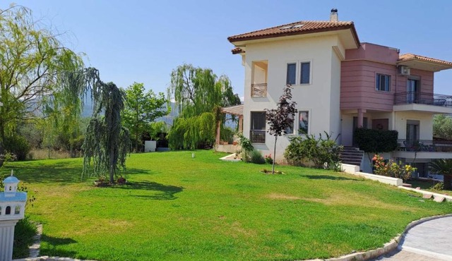 Dream House Aigio in Aígion