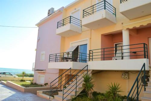 Effie's Vacation House in Kanali