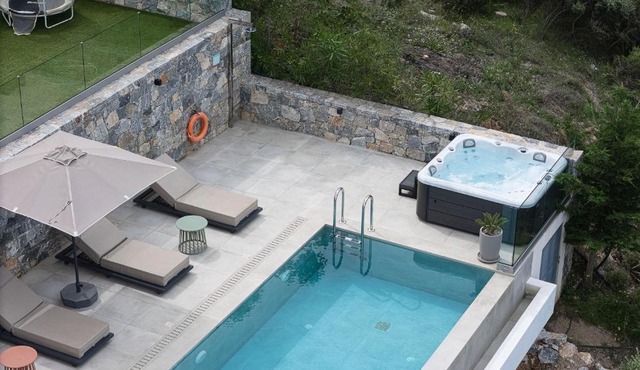 Eforasis Villas, with Heated Spa Whirlpool, by ThinkVilla in Arménoi