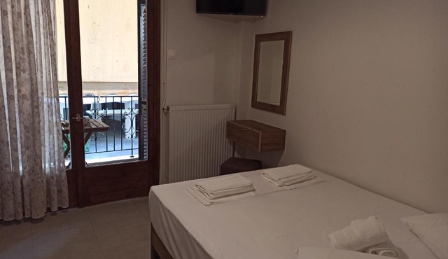 Eirini Filippou rooms in Kala Nera