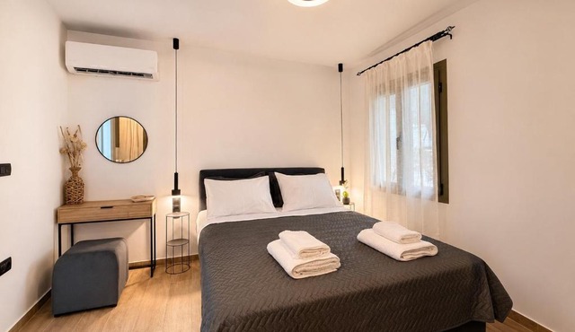 Elaia & Nyx Residence in Volos