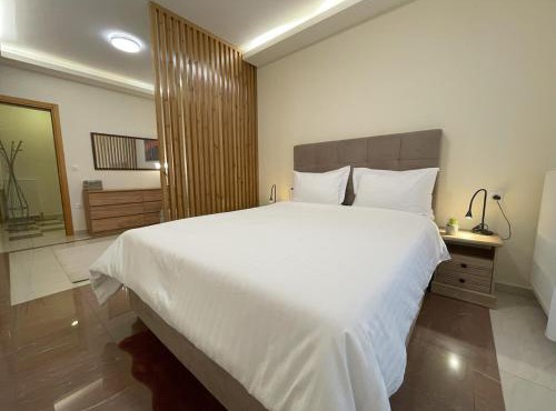 Elegant Suite Kalamaria - Parking in Thessaloniki