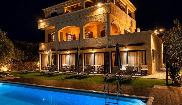 Elements of Diros - luxury suites in Areopoli