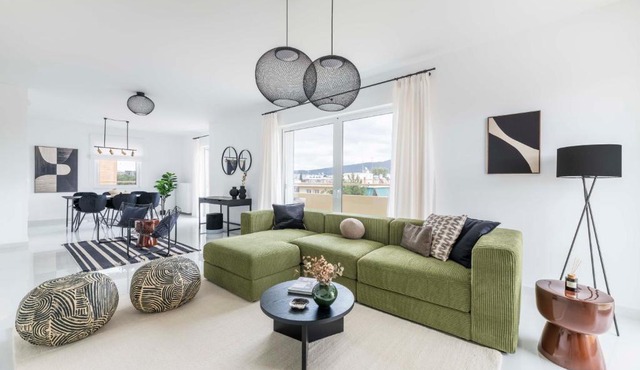 Elevated 2BR Apartment in Chalandri by UPSTREET in Athens