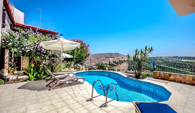 Elia Woodstone Houses in Hersonissos